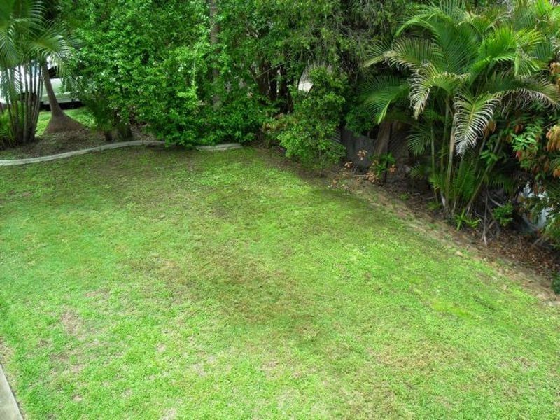 8 Sherwood Crescent, Bellbird Park QLD 4300