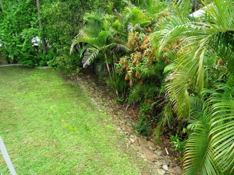 8 Sherwood Crescent, Bellbird Park QLD 4300