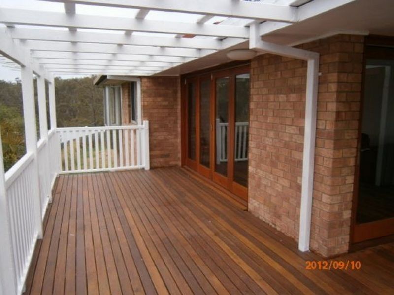 8 Sherwood Crescent, Bellbird Park QLD 4300