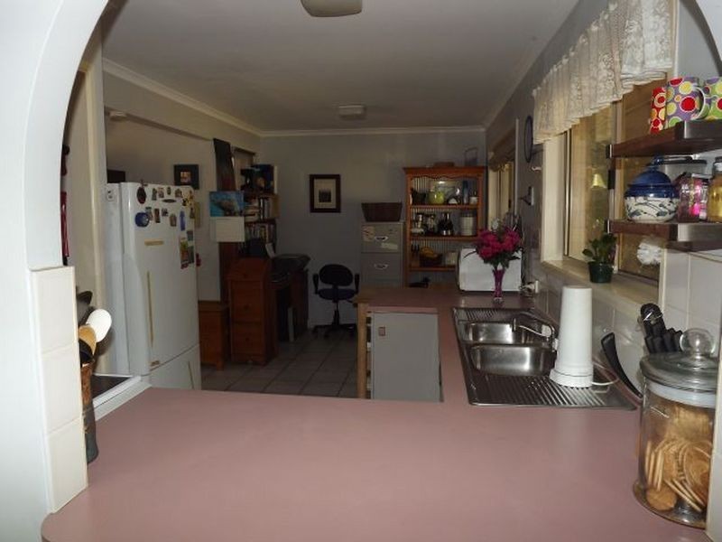 3 Megan Street, Camira QLD 4300