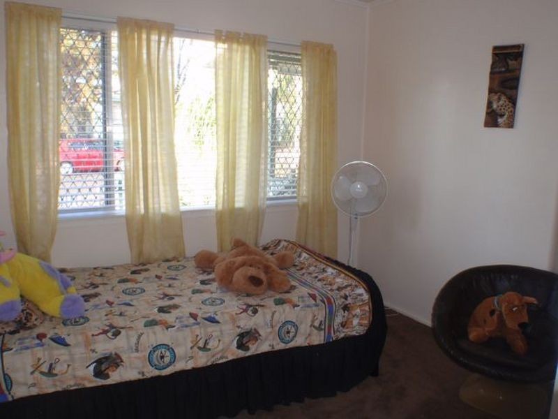 22 Nile Street, Riverview QLD 4303