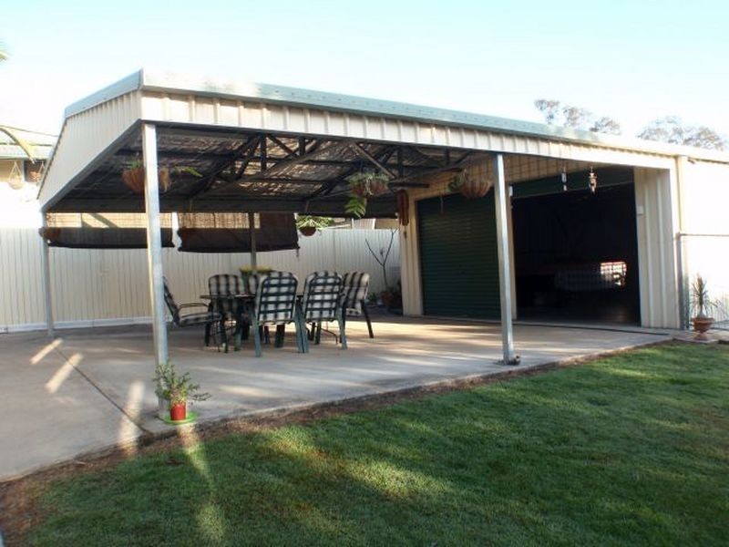 22 Nile Street, Riverview QLD 4303