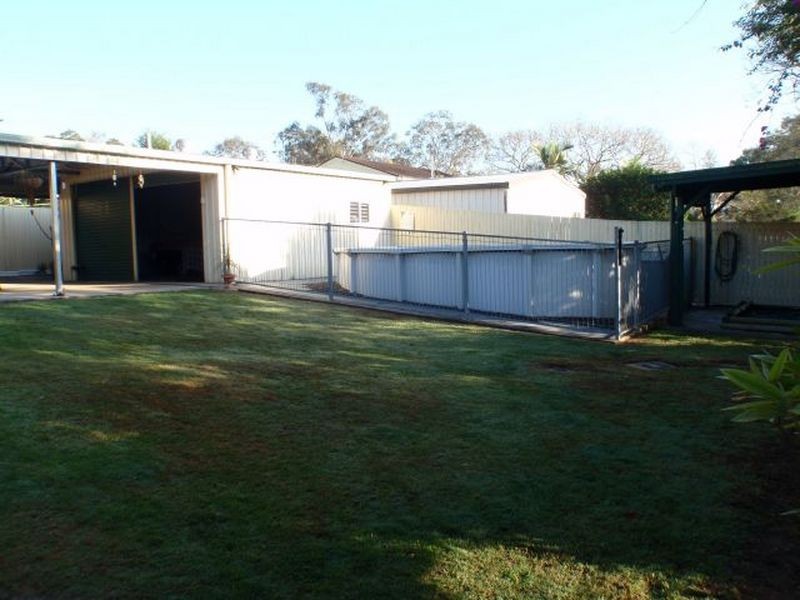 22 Nile Street, Riverview QLD 4303