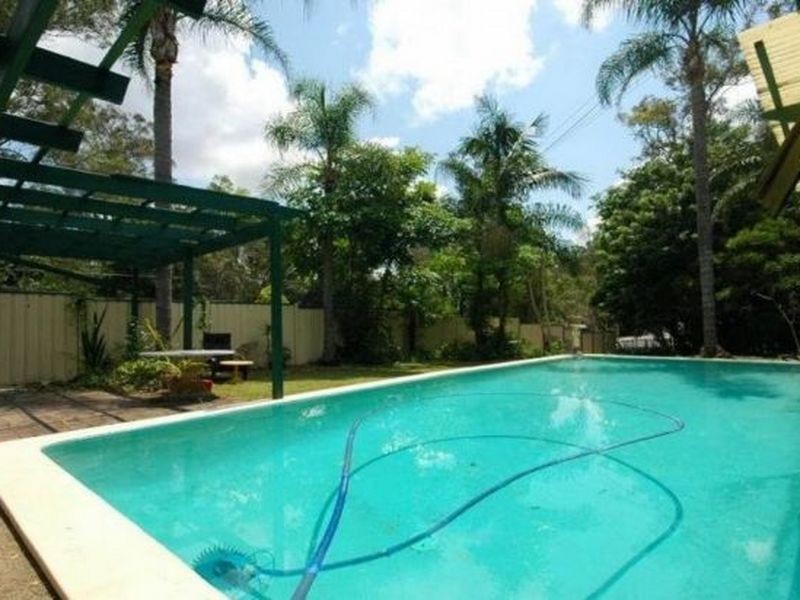 51 Cairns Road, Camira QLD 4300