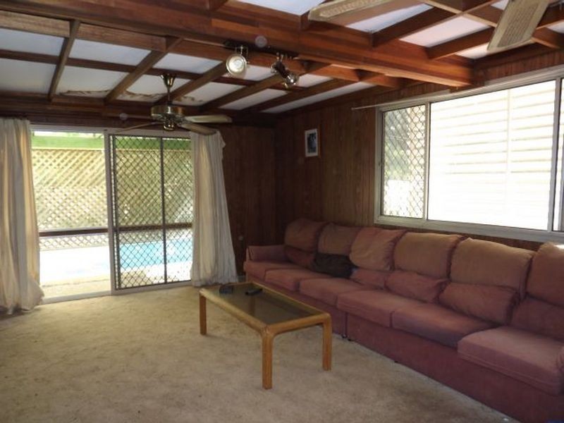 51 Cairns Road, Camira QLD 4300