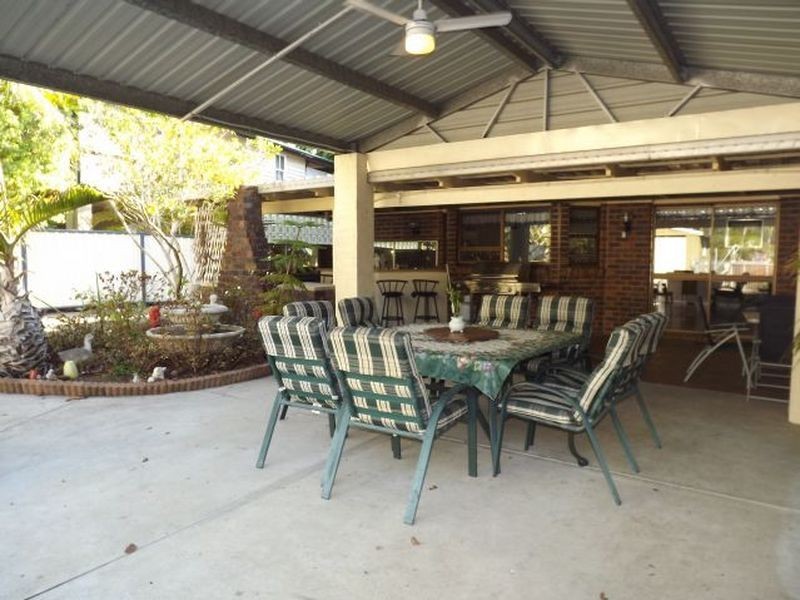 246 Old Logan Road, Camira QLD 4300