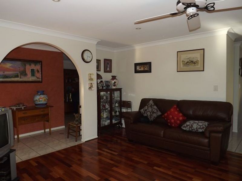 246 Old Logan Road, Camira QLD 4300