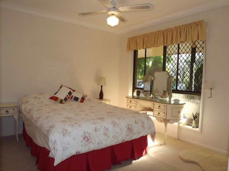 246 Old Logan Road, Camira QLD 4300