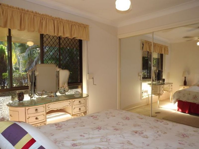 246 Old Logan Road, Camira QLD 4300