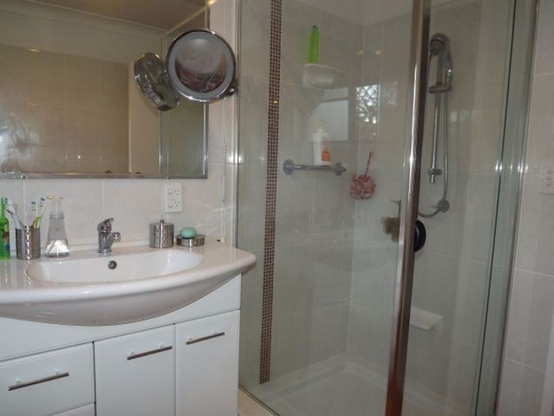 246 Old Logan Road, Camira QLD 4300