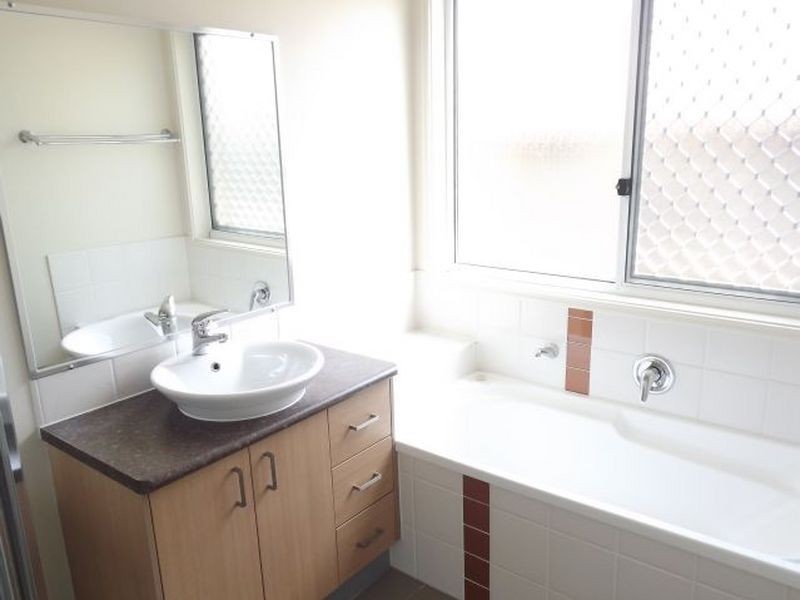 5 Shiralee Court, Raceview QLD 4305