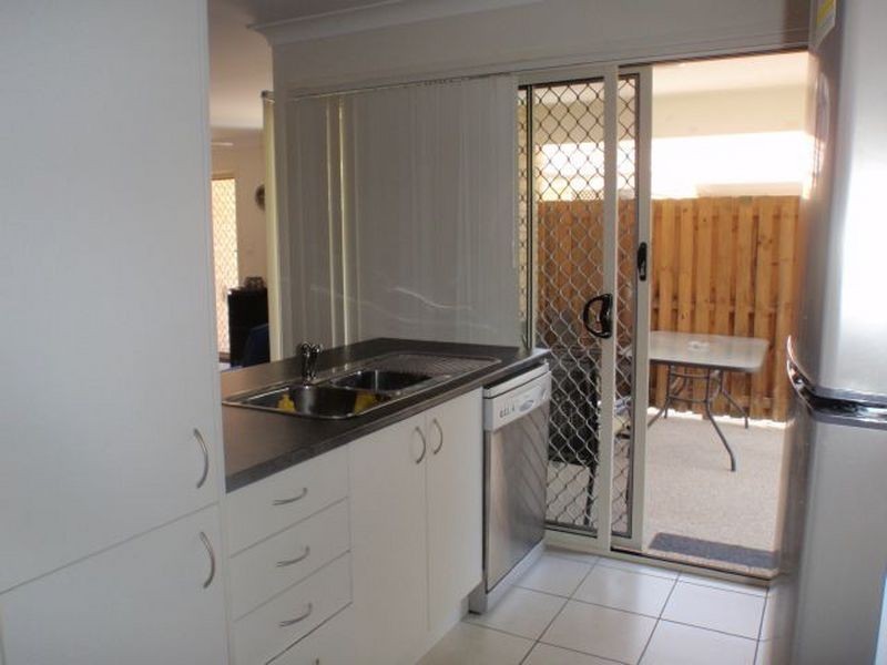 54/8 Rosegum Place, Redbank Plains QLD 4301