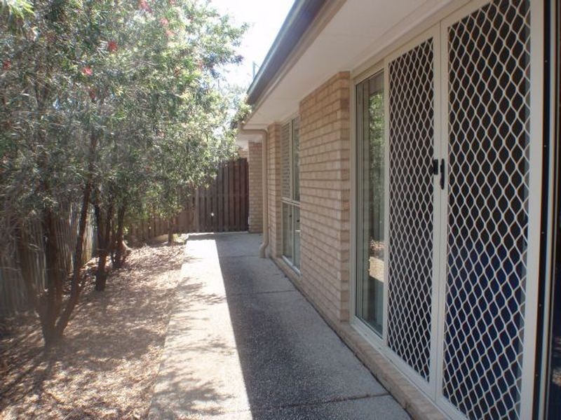 54/8 Rosegum Place, Redbank Plains QLD 4301