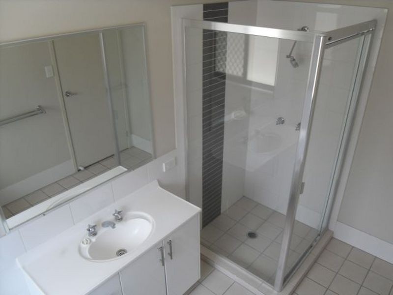 21 Brighton Street, Raceview QLD 4305