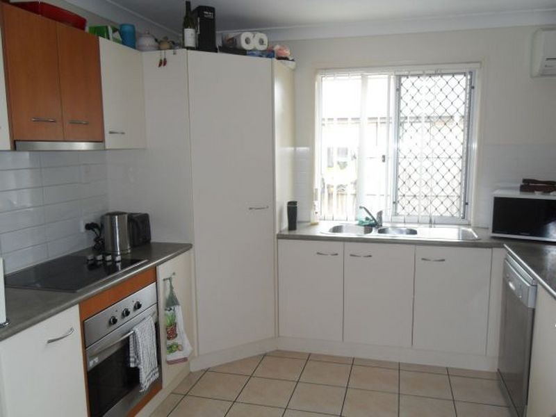 93 Anna Drive, Raceview QLD 4305