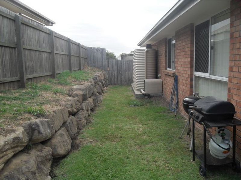 93 Anna Drive, Raceview QLD 4305