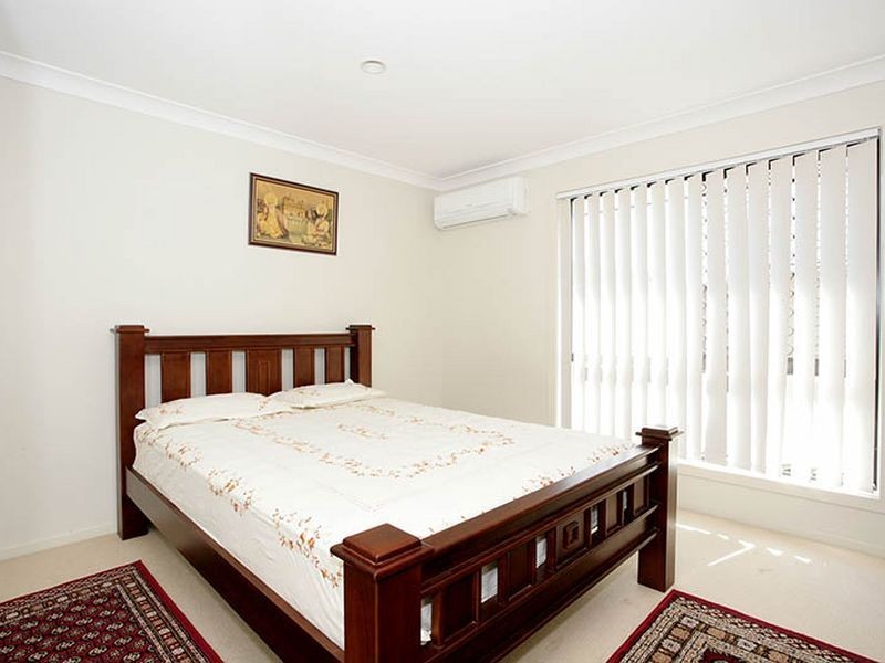 26 Penrose Circuit, Redbank Plains QLD 4301