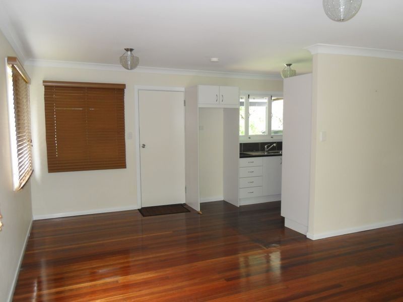 45 Boundary Street, Moores Pocket QLD 4305