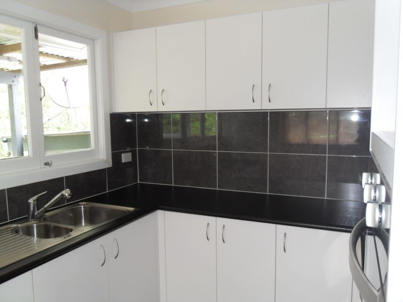 45 Boundary Street, Moores Pocket QLD 4305