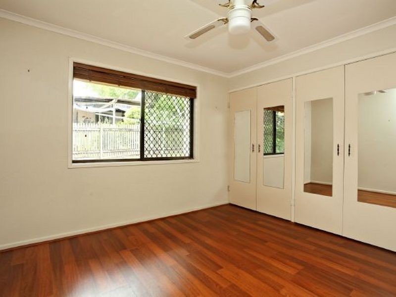 6 Aegean Close, Jamboree Heights QLD 4074