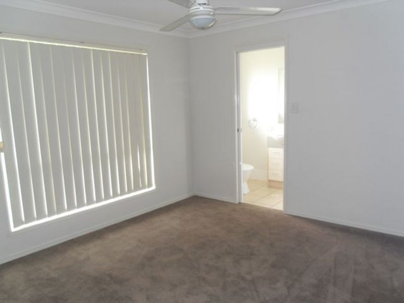 107 Anna Drive, Raceview QLD 4305