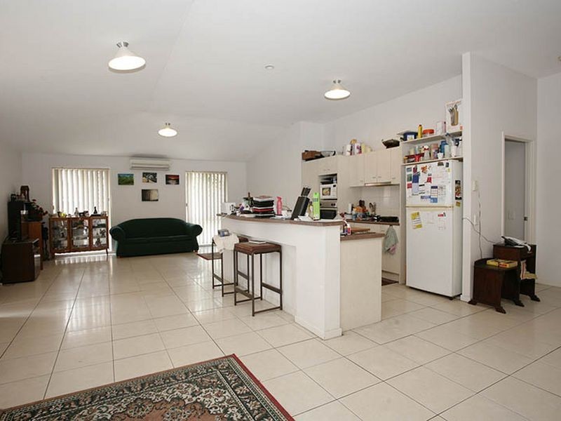 32 Whitmore Crescent, Goodna QLD 4300