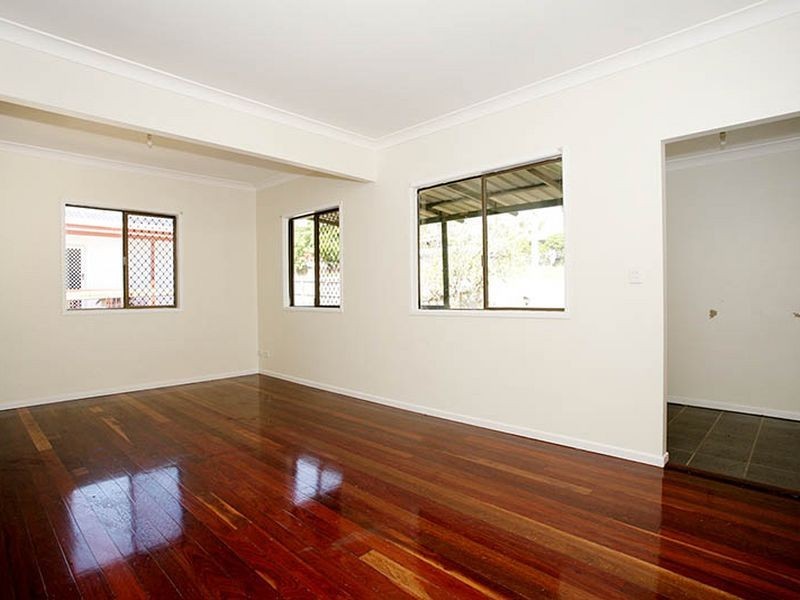 83 Woogaroo Street, Goodna QLD 4300