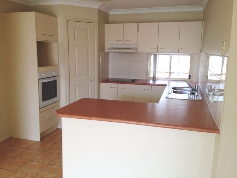 19 De Valera Street, Collingwood Park QLD 4301
