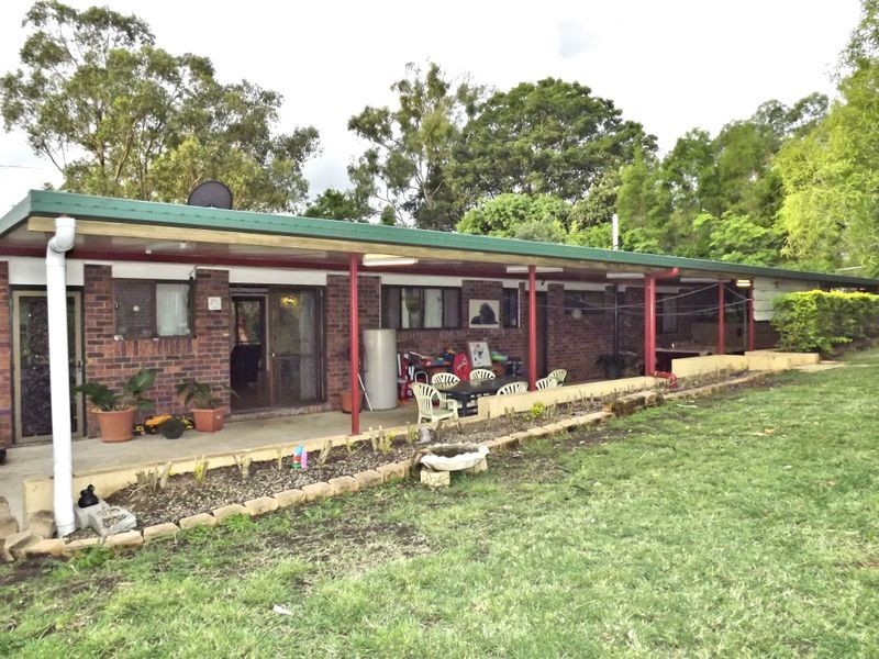 40 Halletts Road, Redbank Plains QLD 4301