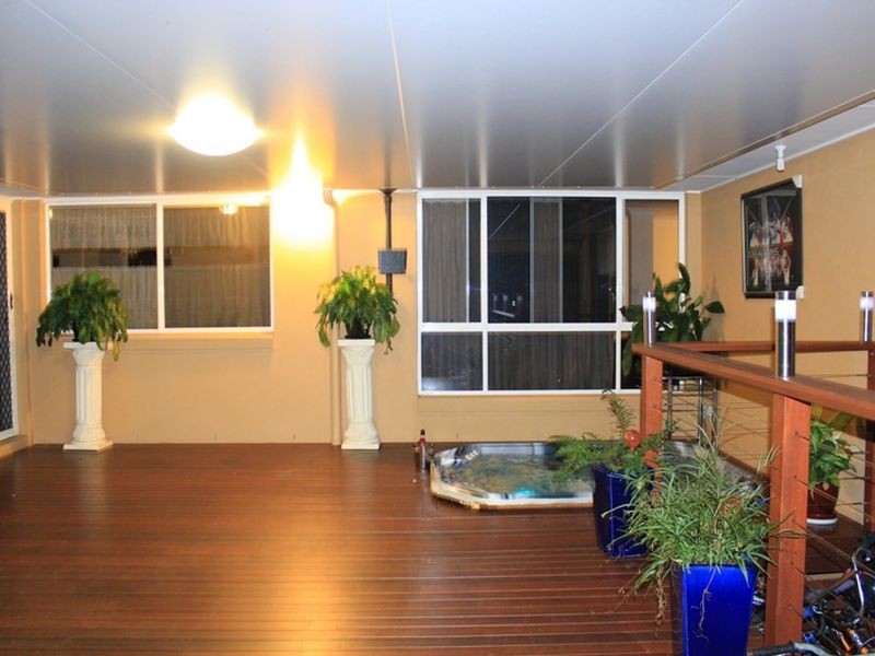 6 Ridge View Place, Springfield Lakes QLD 4300
