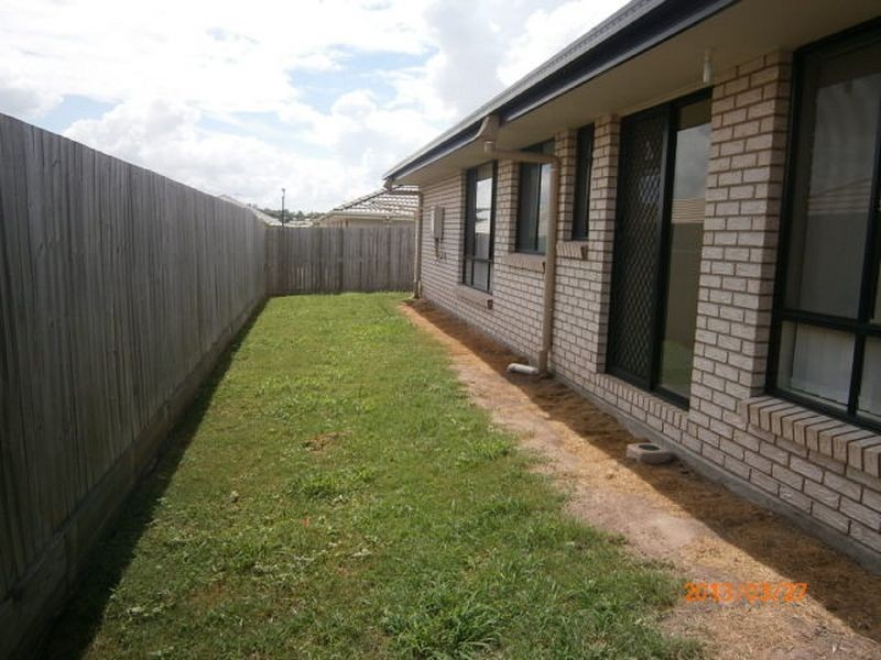 14 Dornoch Crescent, Raceview QLD 4305