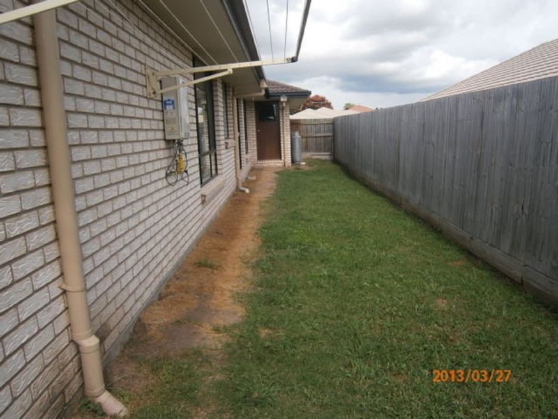 14 Dornoch Crescent, Raceview QLD 4305