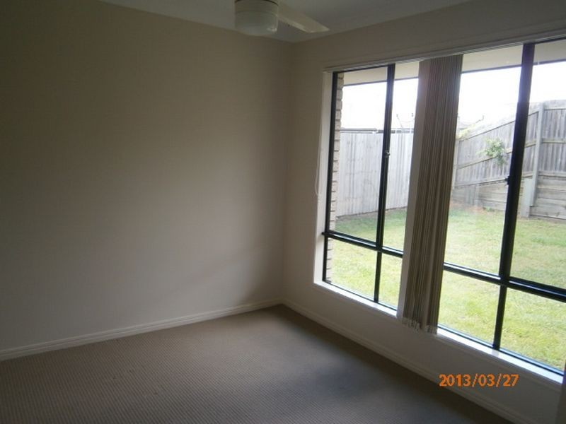 14 Dornoch Crescent, Raceview QLD 4305