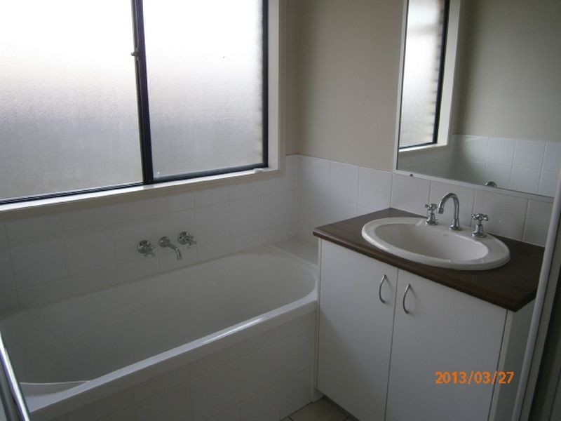 14 Dornoch Crescent, Raceview QLD 4305