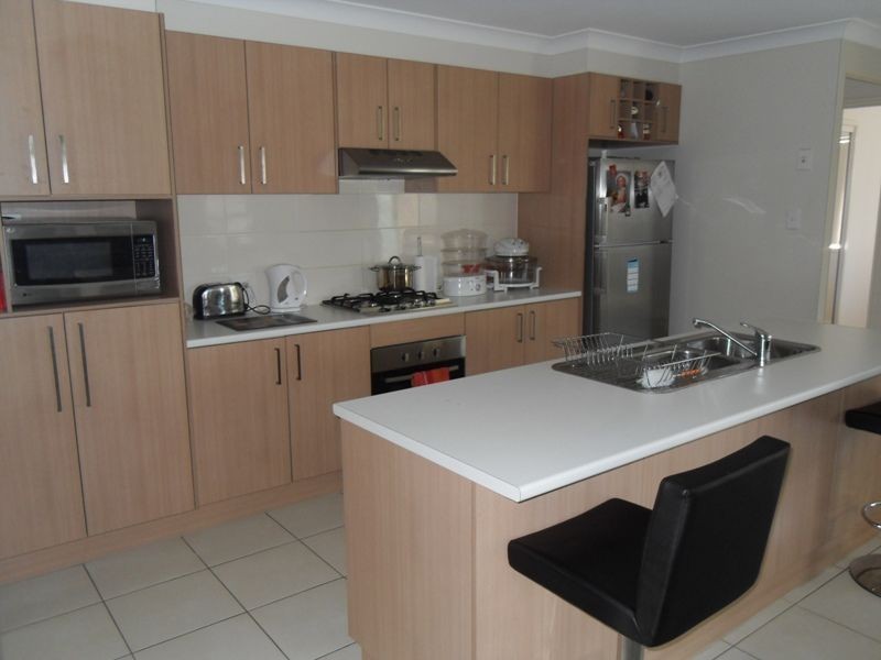 15 Sophie Street, Raceview QLD 4305