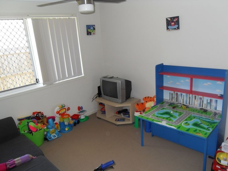 15 Sophie Street, Raceview QLD 4305