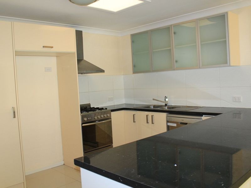 16/25A Mill Road, Goodna QLD 4300