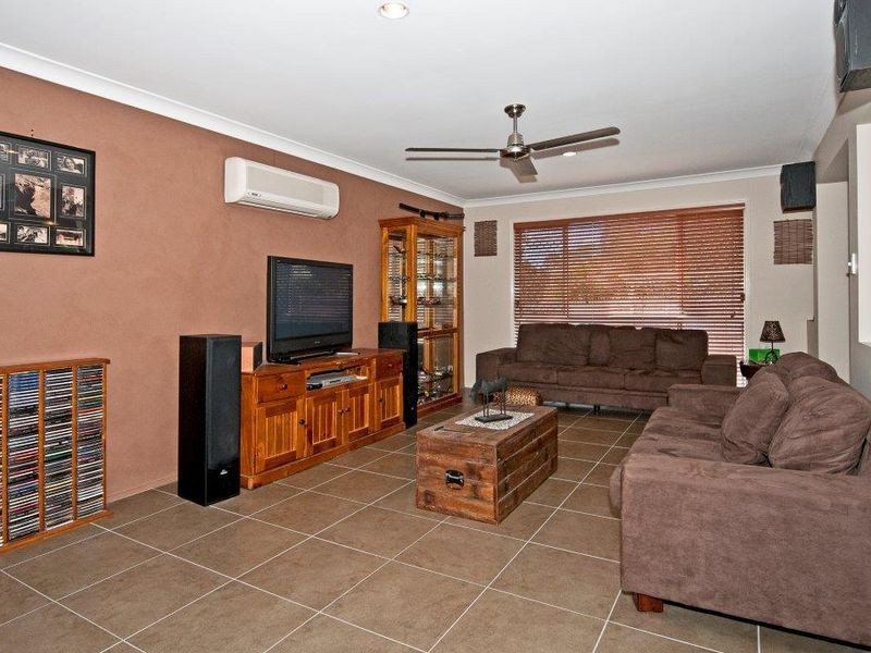 38 Rockman Drive, Raceview QLD 4305