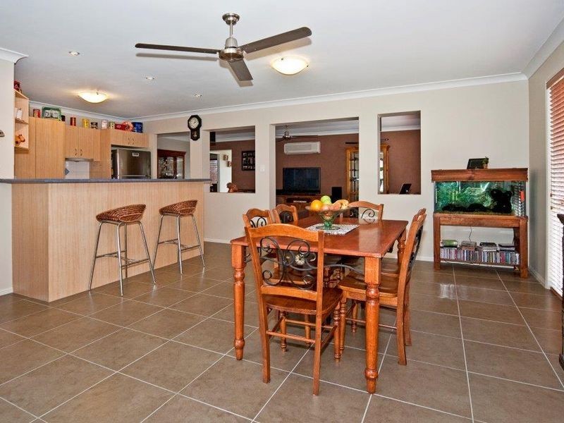 38 Rockman Drive, Raceview QLD 4305
