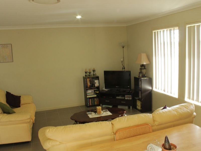 5 Tait Avenue, Redbank Plains QLD 4301