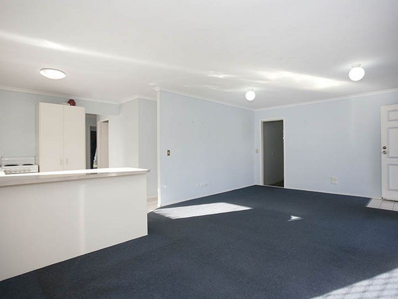 1/2 Mooney Close, Goodna QLD 4300