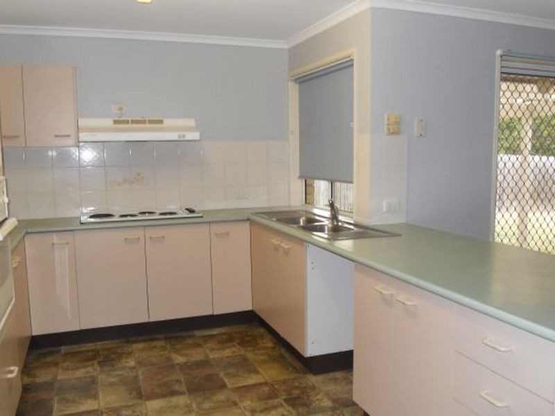 29 Bangalow Crescent, Raceview QLD 4305