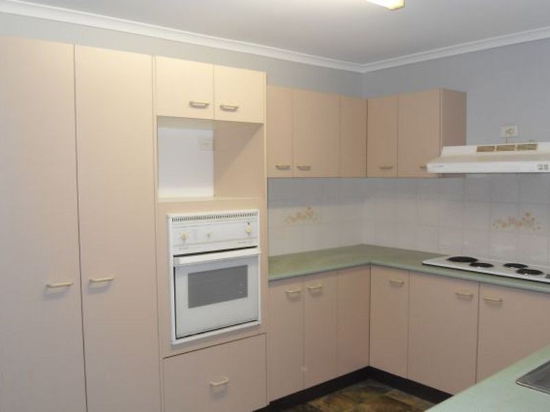 29 Bangalow Crescent, Raceview QLD 4305