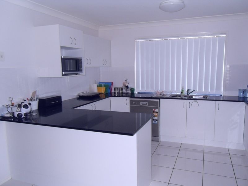 23 Dornoch Crescent, Raceview QLD 4305