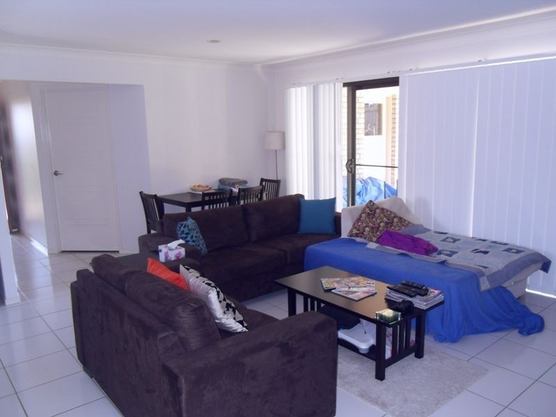 23 Dornoch Crescent, Raceview QLD 4305