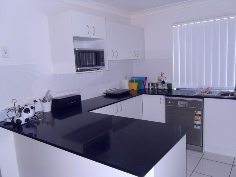 23 Dornoch Crescent, Raceview QLD 4305