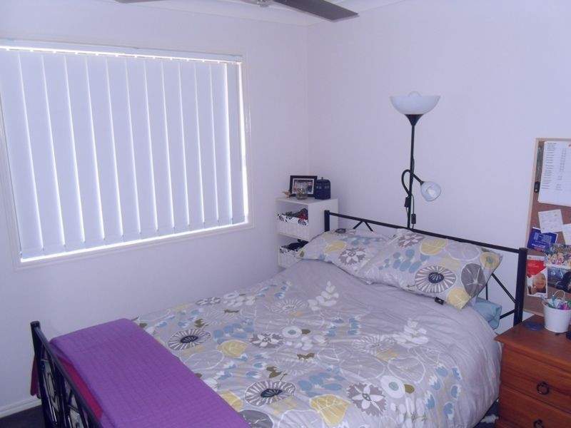 23 Dornoch Crescent, Raceview QLD 4305