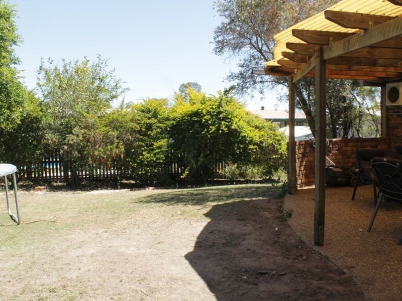 5 Yarrow Court, Redbank Plains QLD 4301