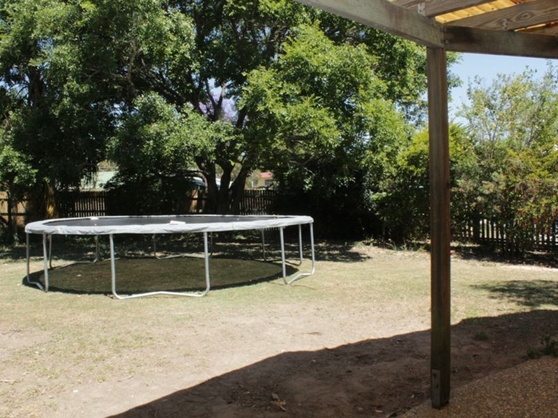 5 Yarrow Court, Redbank Plains QLD 4301