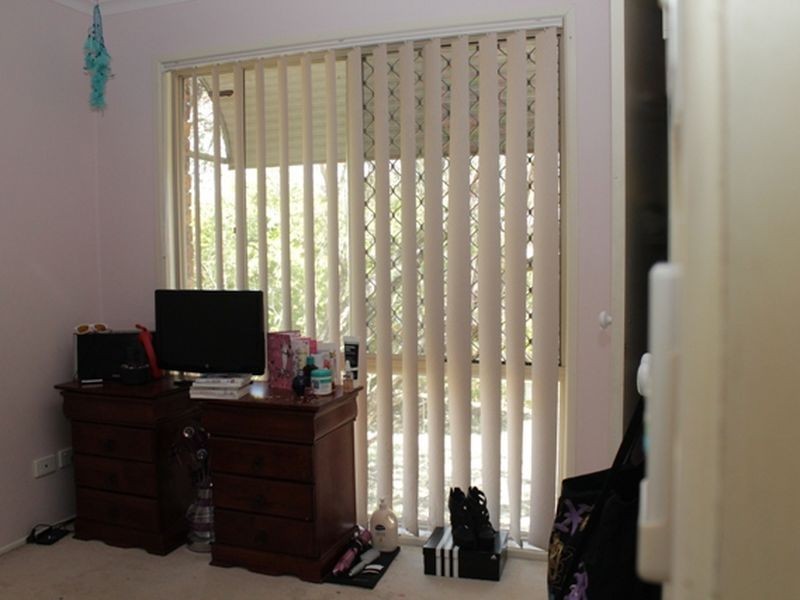5 Yarrow Court, Redbank Plains QLD 4301